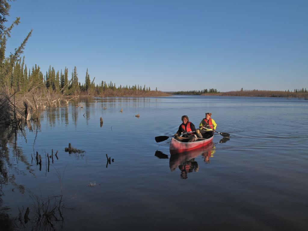 Arctic Chalet Resort Inuvik Exterior photo